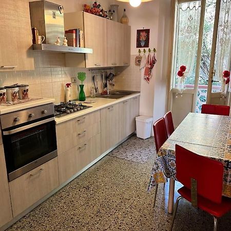 Appartamento Vicino Al Centro Pistoia Kültér fotó